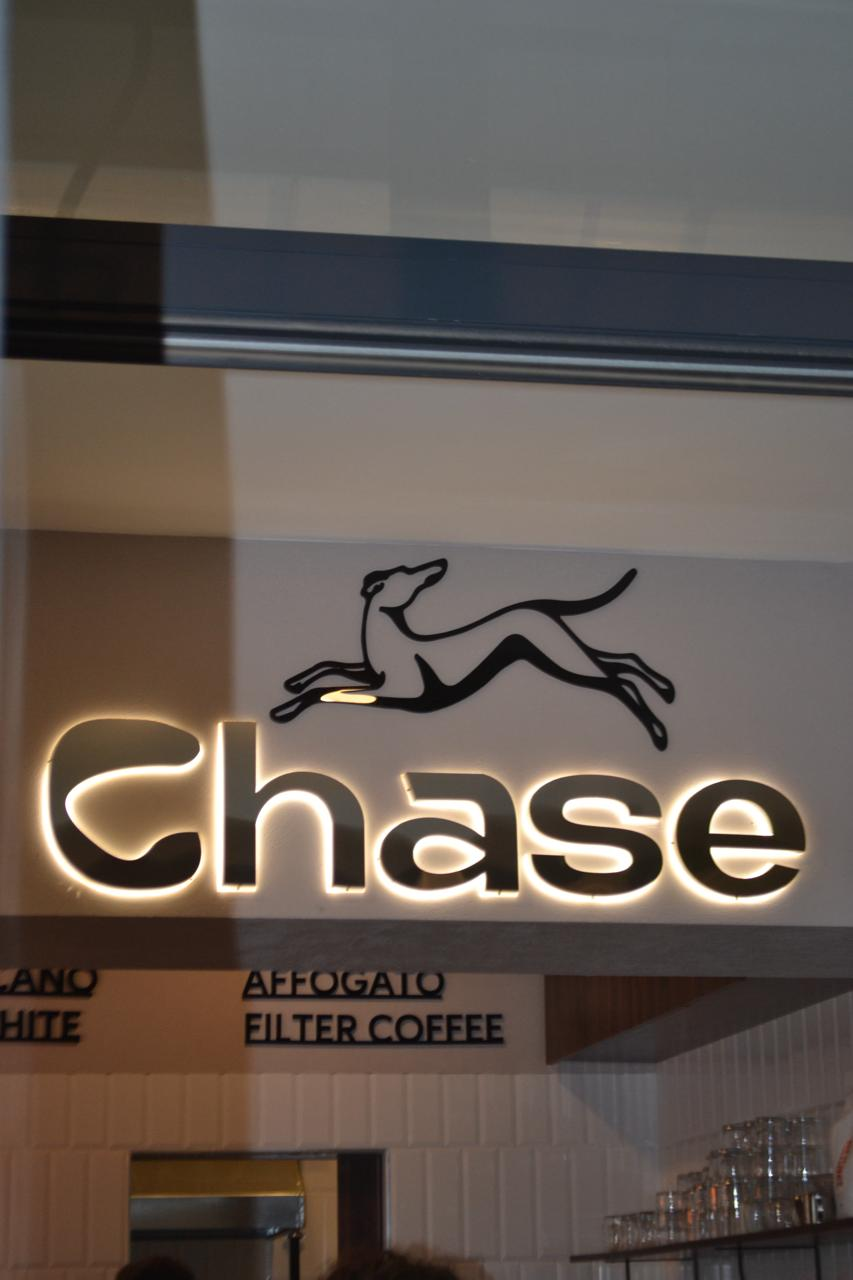 Chase - Cafe Photography